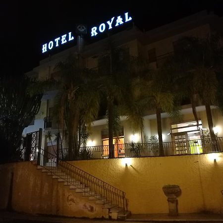 Hotel Royal Cattafi San Filippo del Mela エクステリア 写真